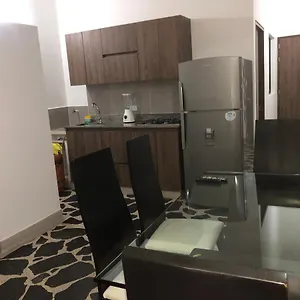 apartamento-amplio-con-excelente-ubicacion-3-alcobas.colombiamedellinhotels.com/