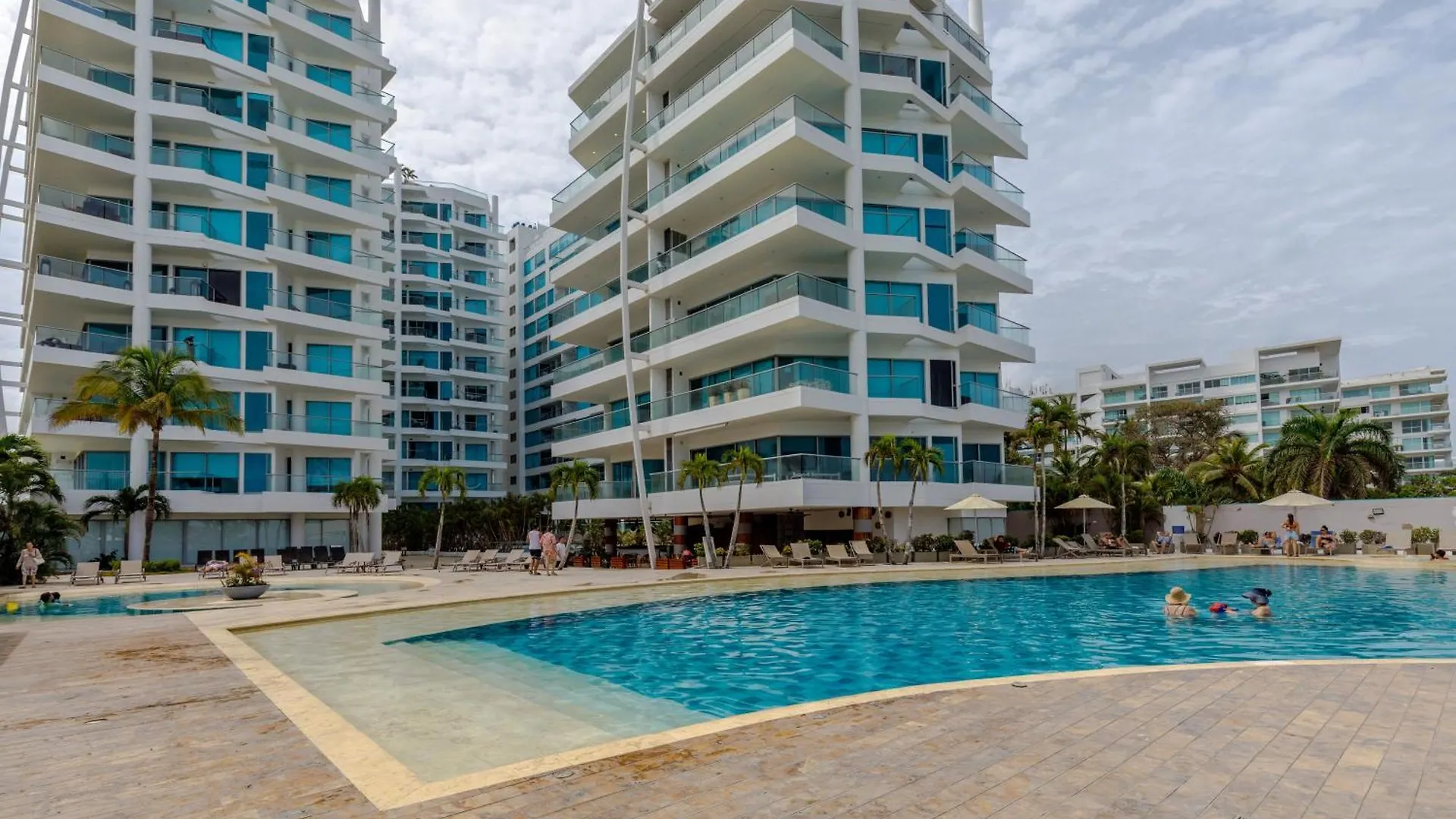 Apartamento Moderno Y Lujoso Apto De Playa En Morros Cartagena